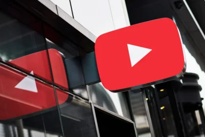 YouTube will introduce a co streaming feature called Go Live Together